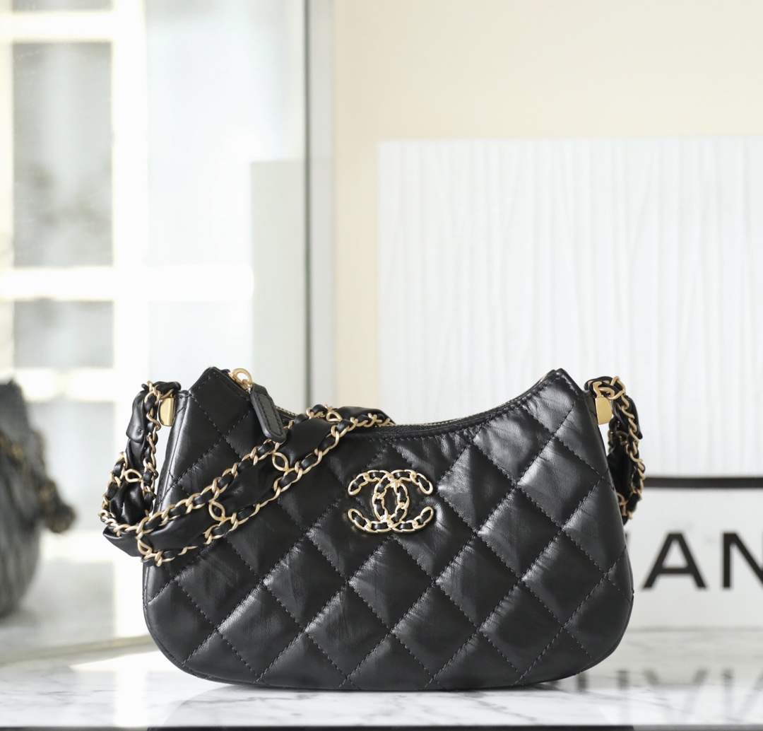 Ch*el hobo bag