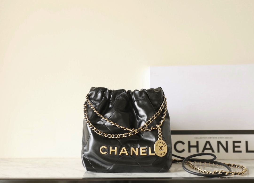 Ch*el 22 mini bag