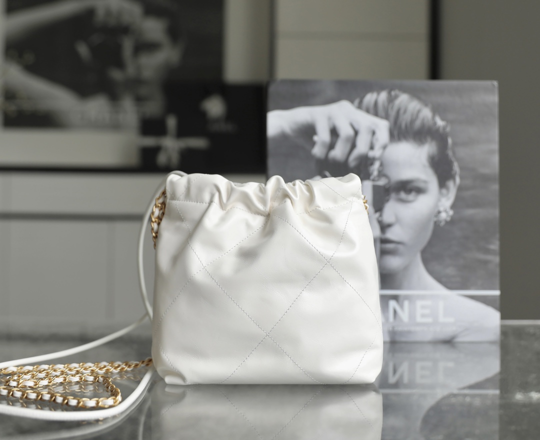 Ch*el 22 mini bag