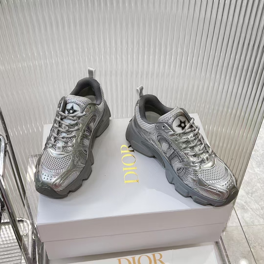 D*or chrono sneaker
