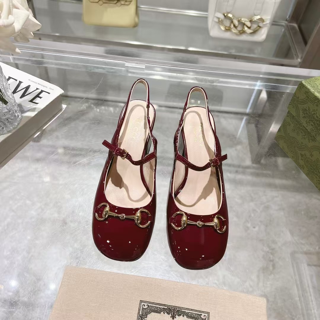 Women’s Horsebit pump
