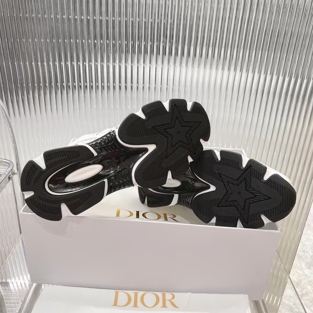 D*or chrono sneaker gray mesh with silver-tone laminated leather-effect panels